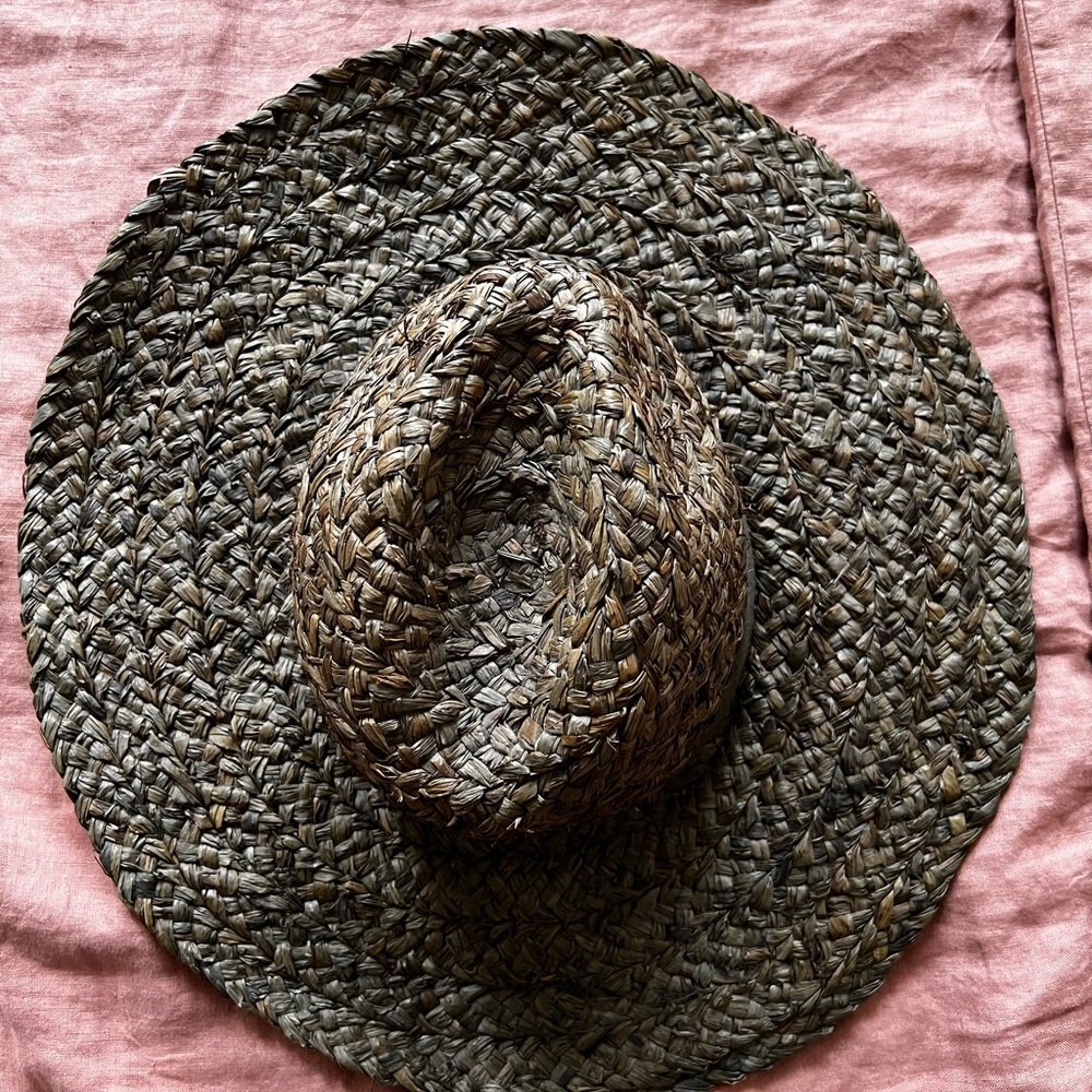 Zara Woven Straw Hat in Dark Brown